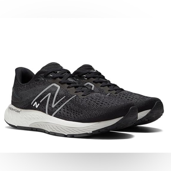 Men’s NEW BALANCE Fresh Foam X 880v12 - Black with Lead/Light Aluminum- Size 12 - Picture 1 of 11